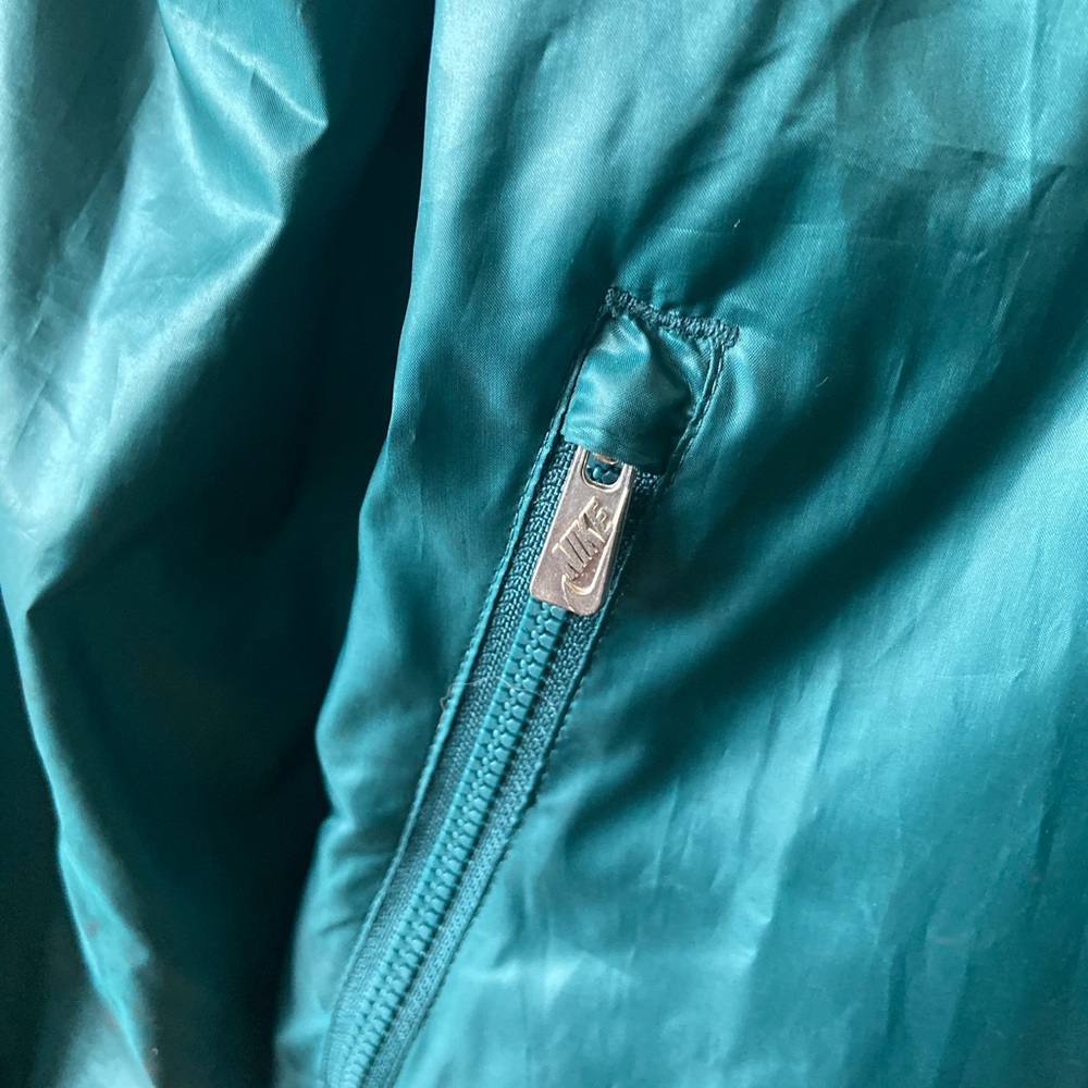 Teal Nike Chevron Windbreaker - Picture 8 of 8